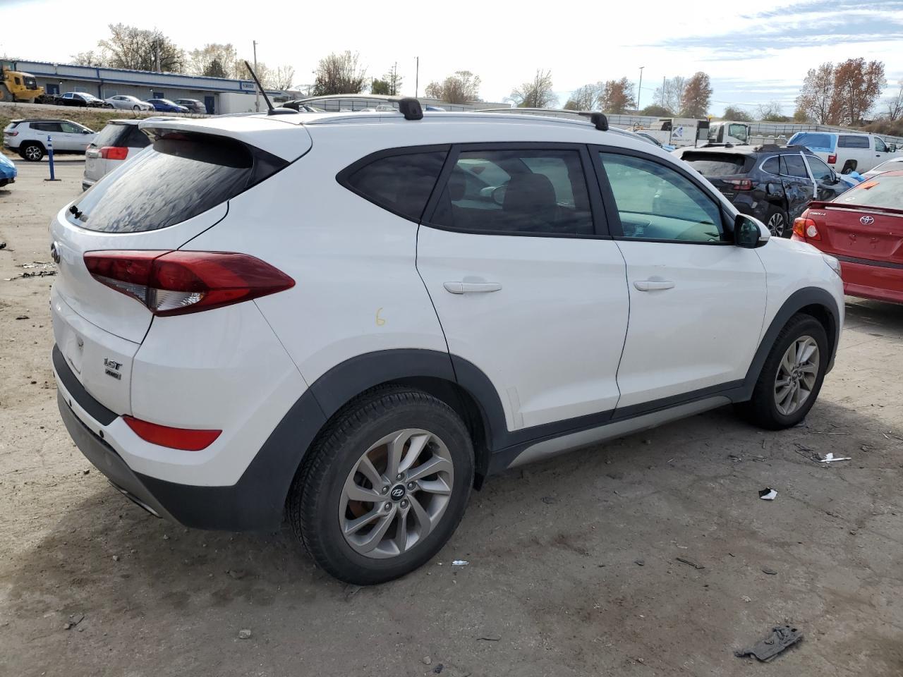 2017 Hyundai Tucson Limited - Фото 3