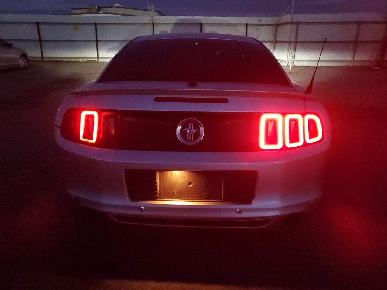 2013 Ford Mustang - Image 6