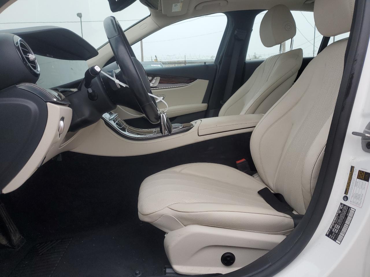 2021 Mercedes-Benz E 350 - Фото 7