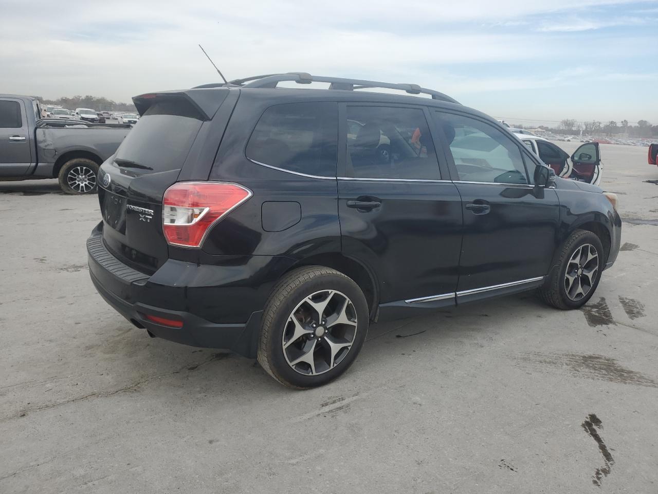 2015 Subaru Forester 2.0Xt Touring - Image 3