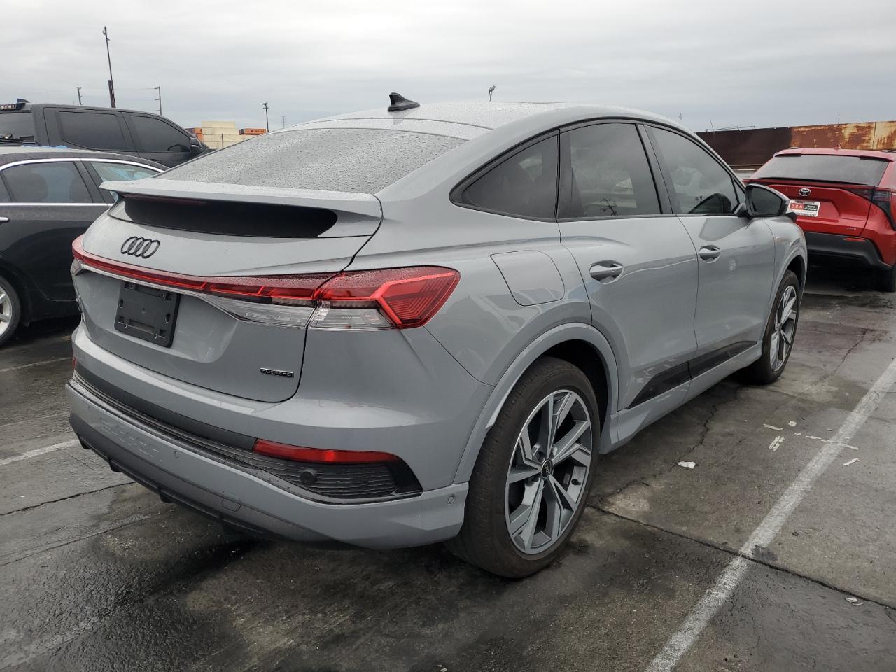 2024 Audi Q4 E-Tron Sportback Prestige - Image 3