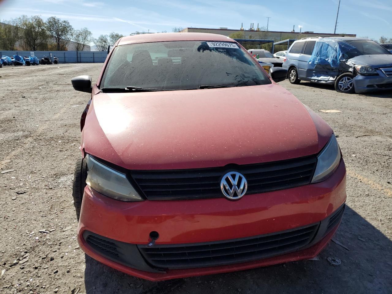 2014 Volkswagen Jetta Base - Image 5