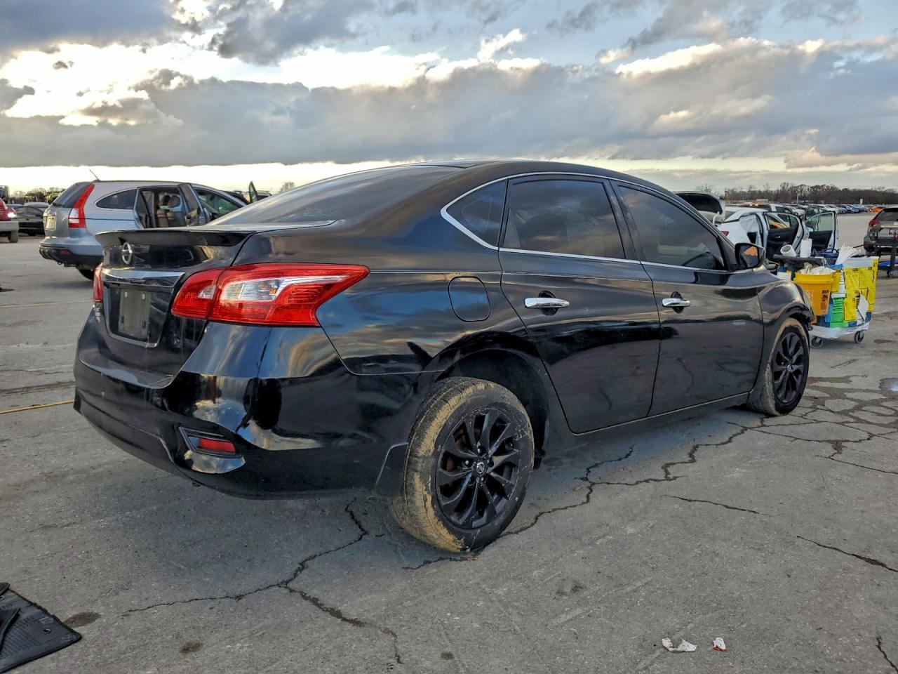 2018 Nissan Sentra S - Image 3