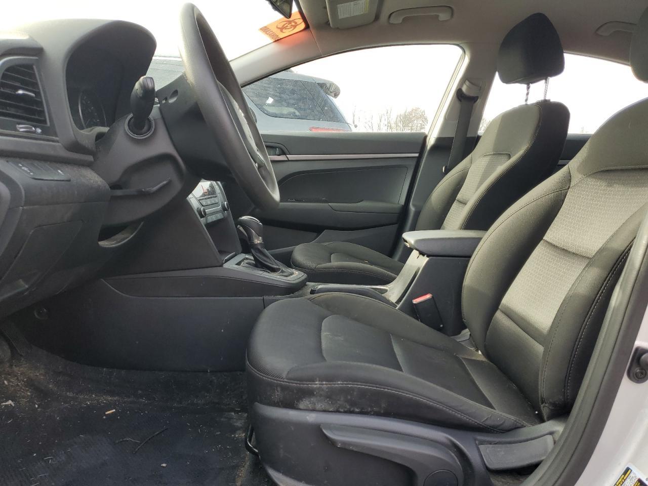 2018 Hyundai Elantra Se - Фото 7