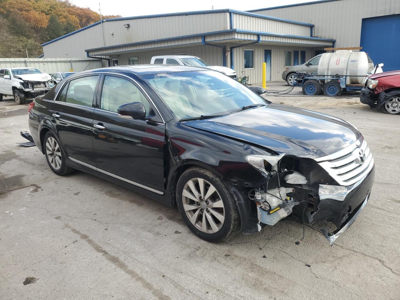 2011 Toyota Avalon Base - Фото 4