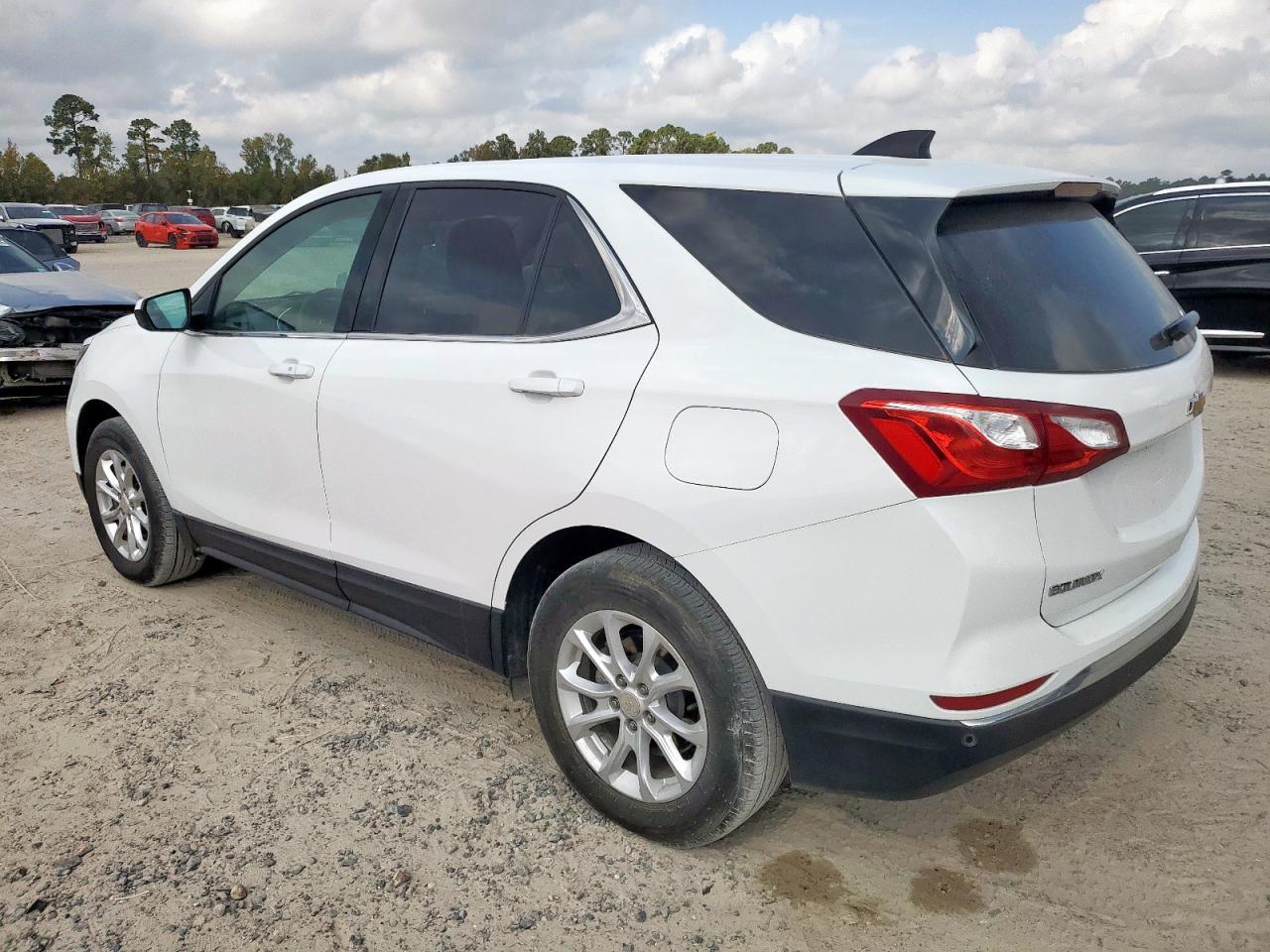 2020 Chevrolet Equinox Lt - Фото 2