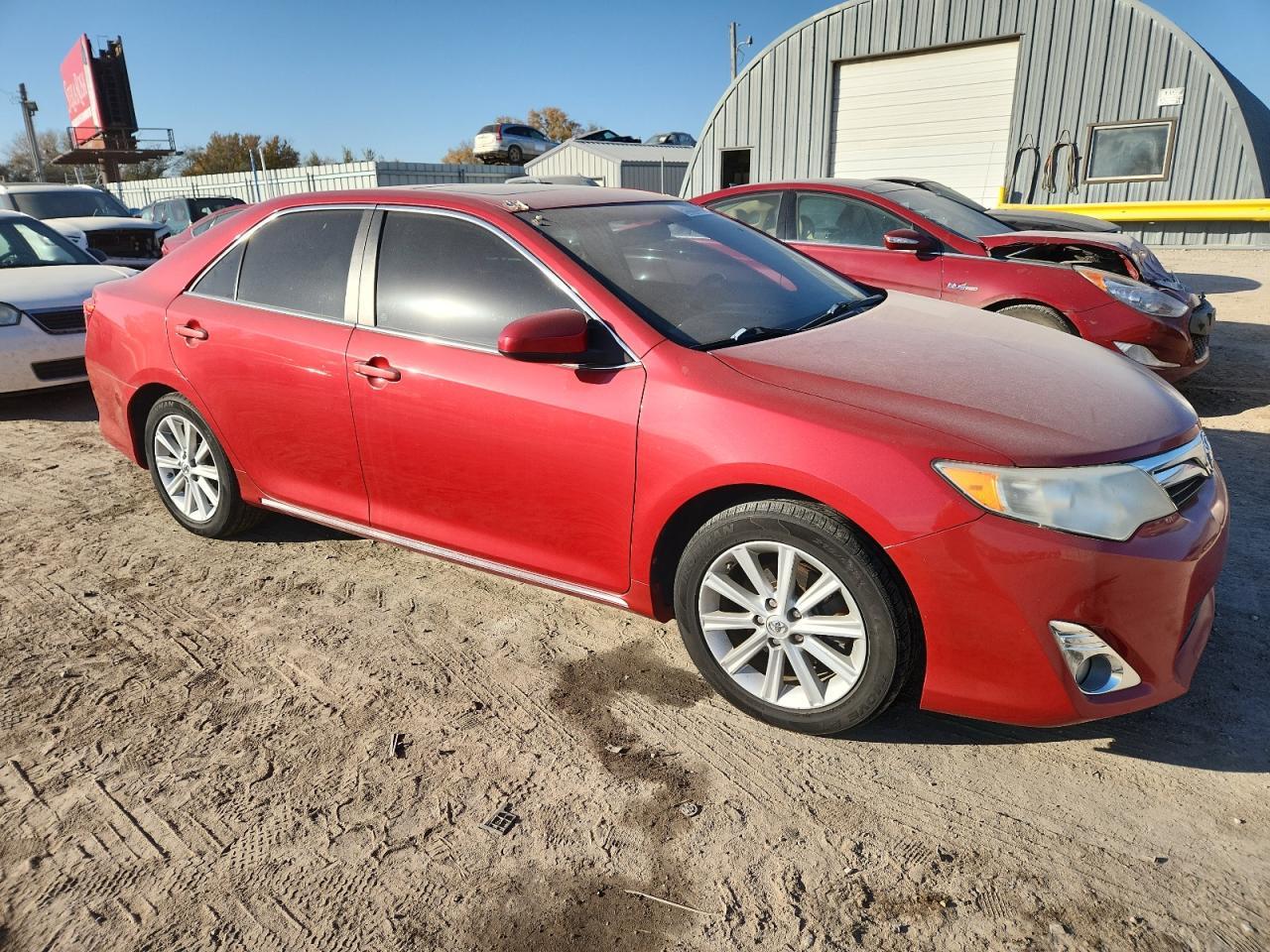 2014 Toyota Camry - Фото 4