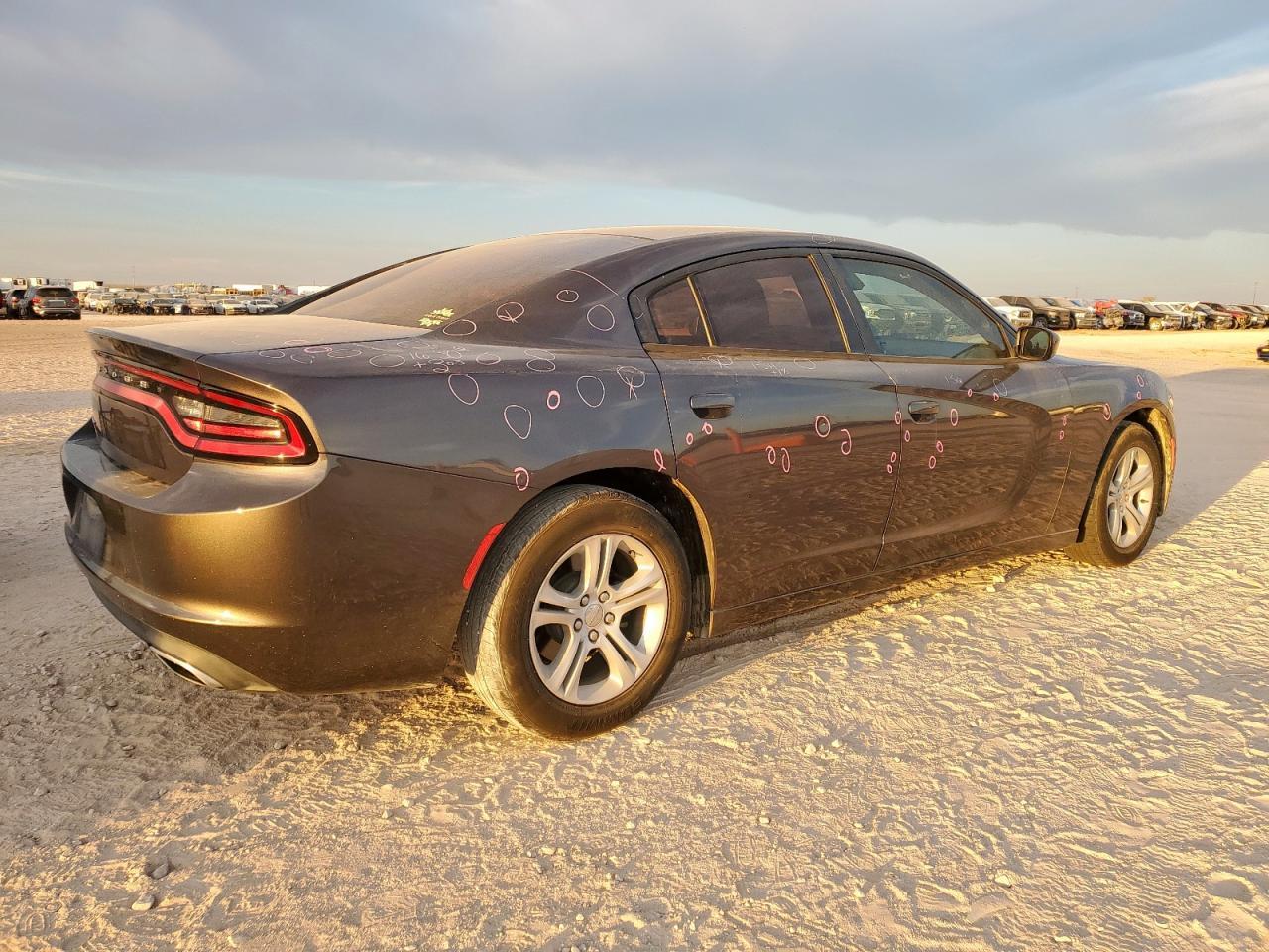 2017 Dodge Charger Se - Фото 3