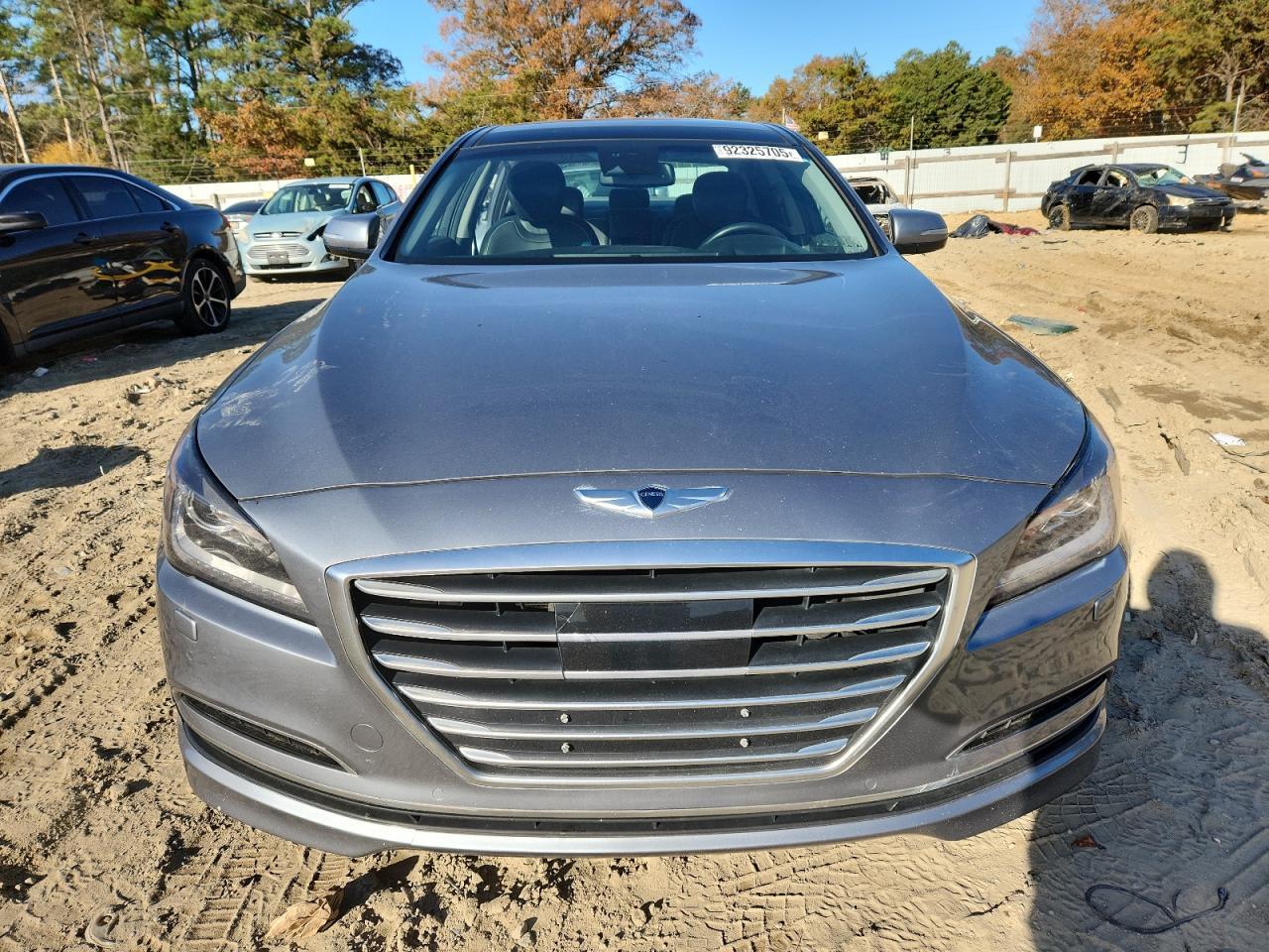 2015 Hyundai Genesis 3.8L - Фото 5