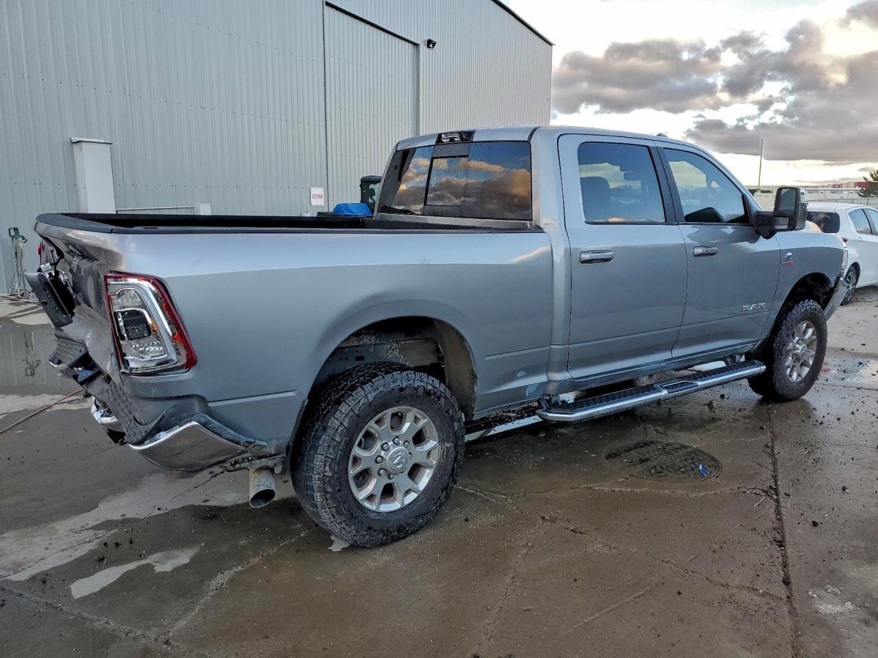 2024 Ram 2500 Laramie - Фото 3