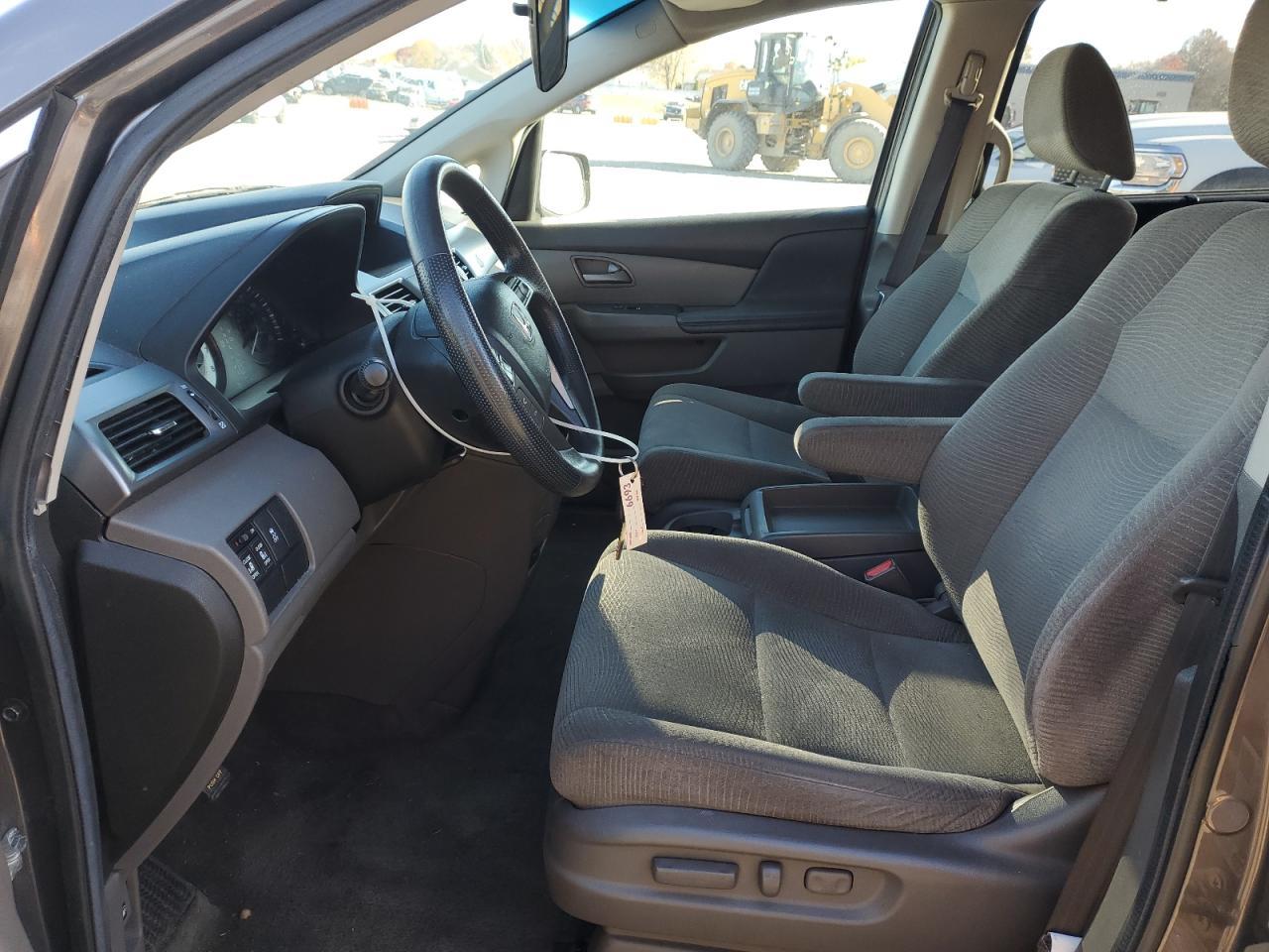 2012 Honda Odyssey Ex - Image 7