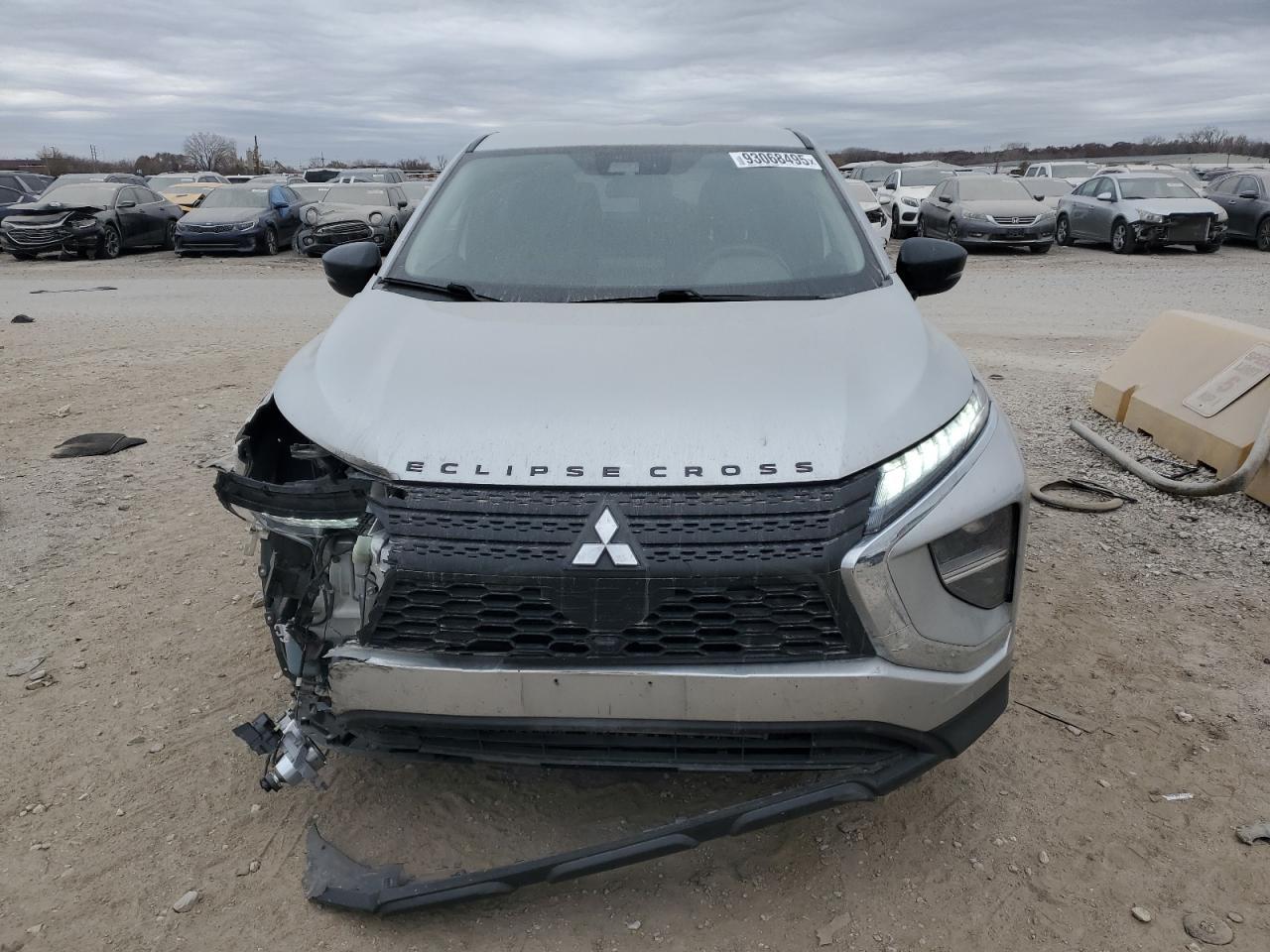 2022 Mitsubishi Eclipse Cross Le - Фото 5