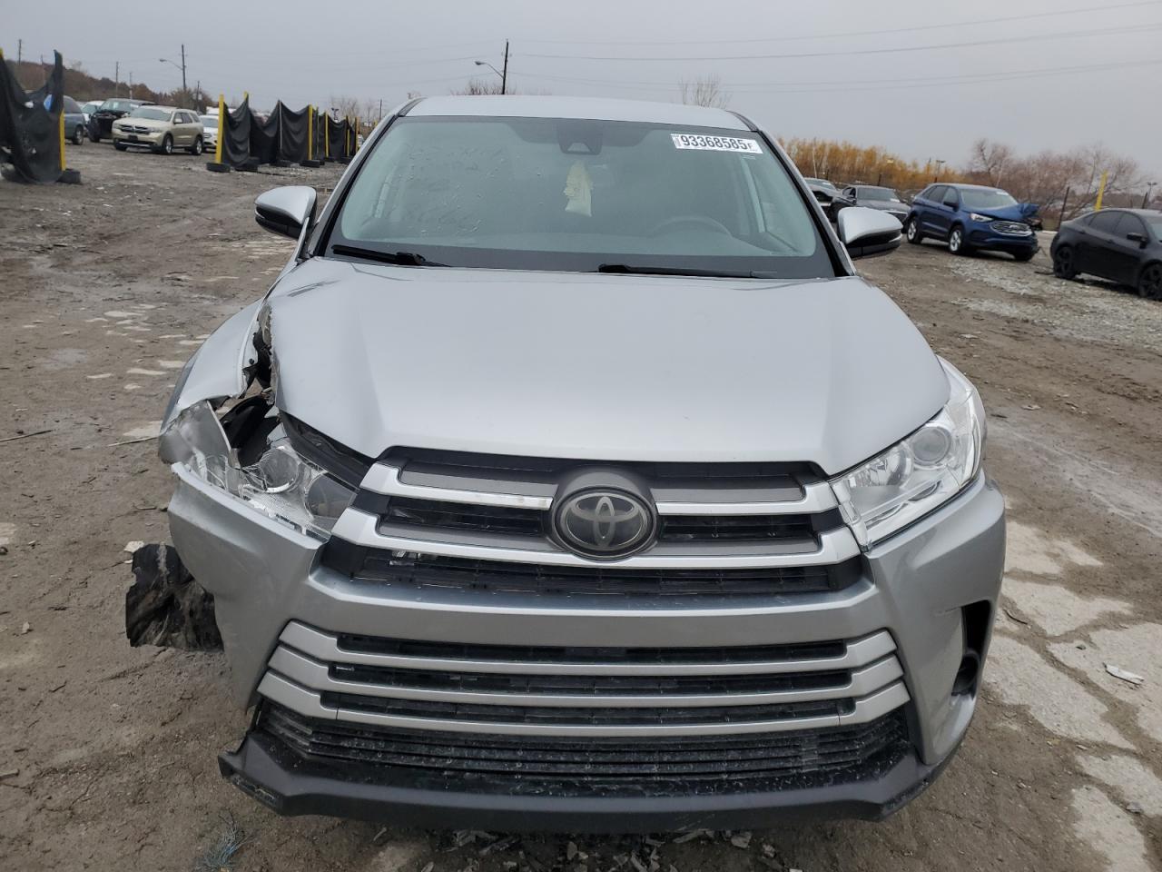 2019 Toyota Highlander Le - Фото 5