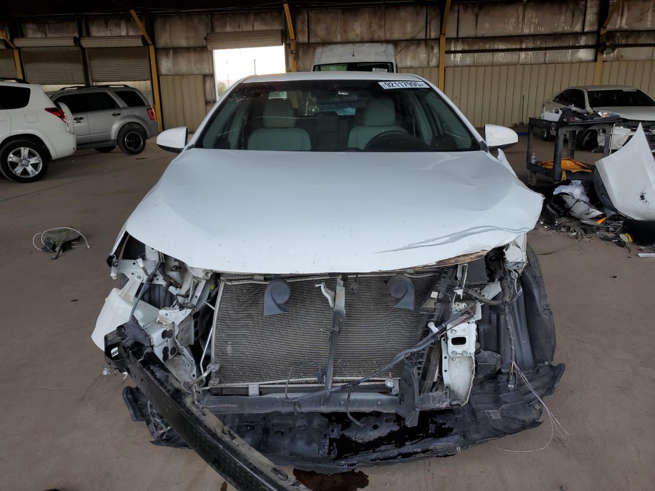 2016 Toyota Camry Le - Фото 5