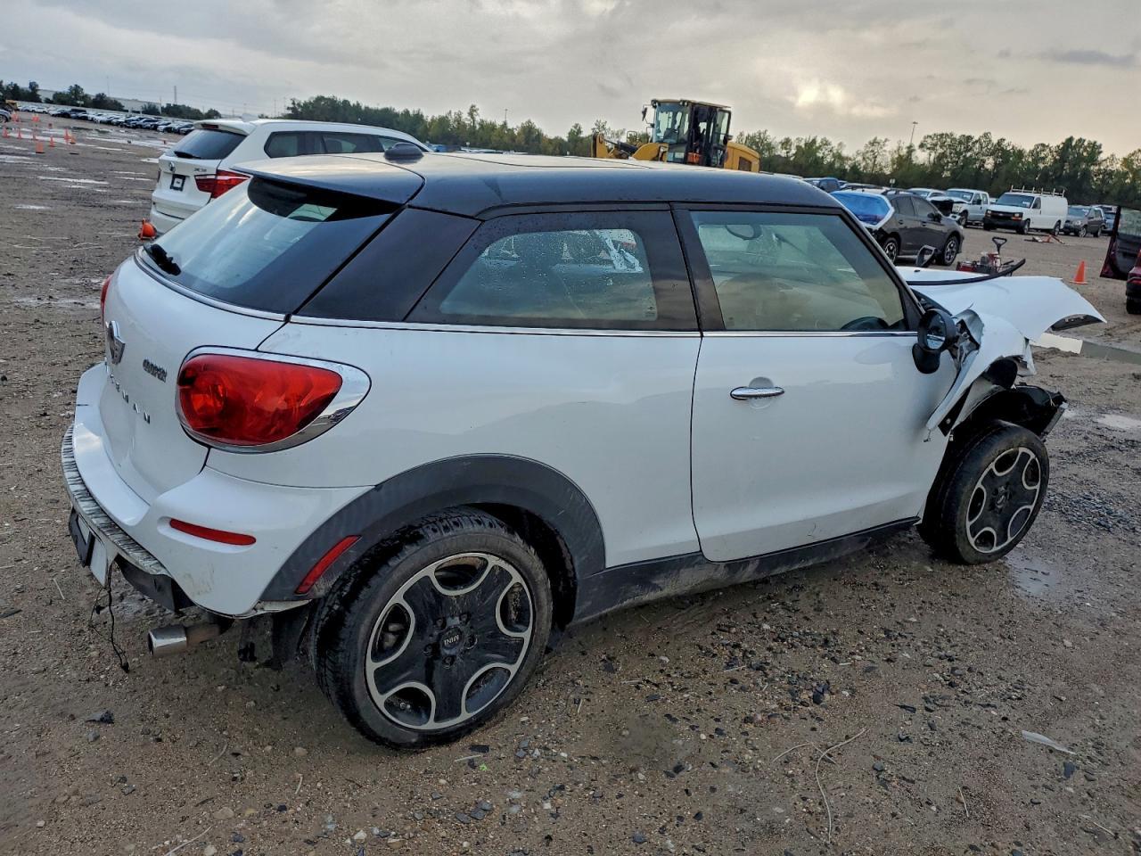 2013 Mini Cooper Paceman - Image 3