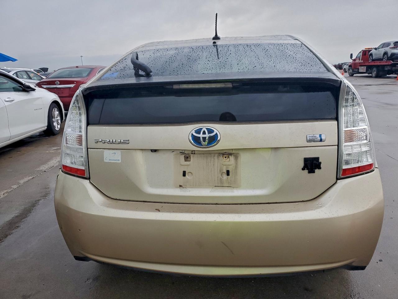 2011 Toyota Prius - Фото 6