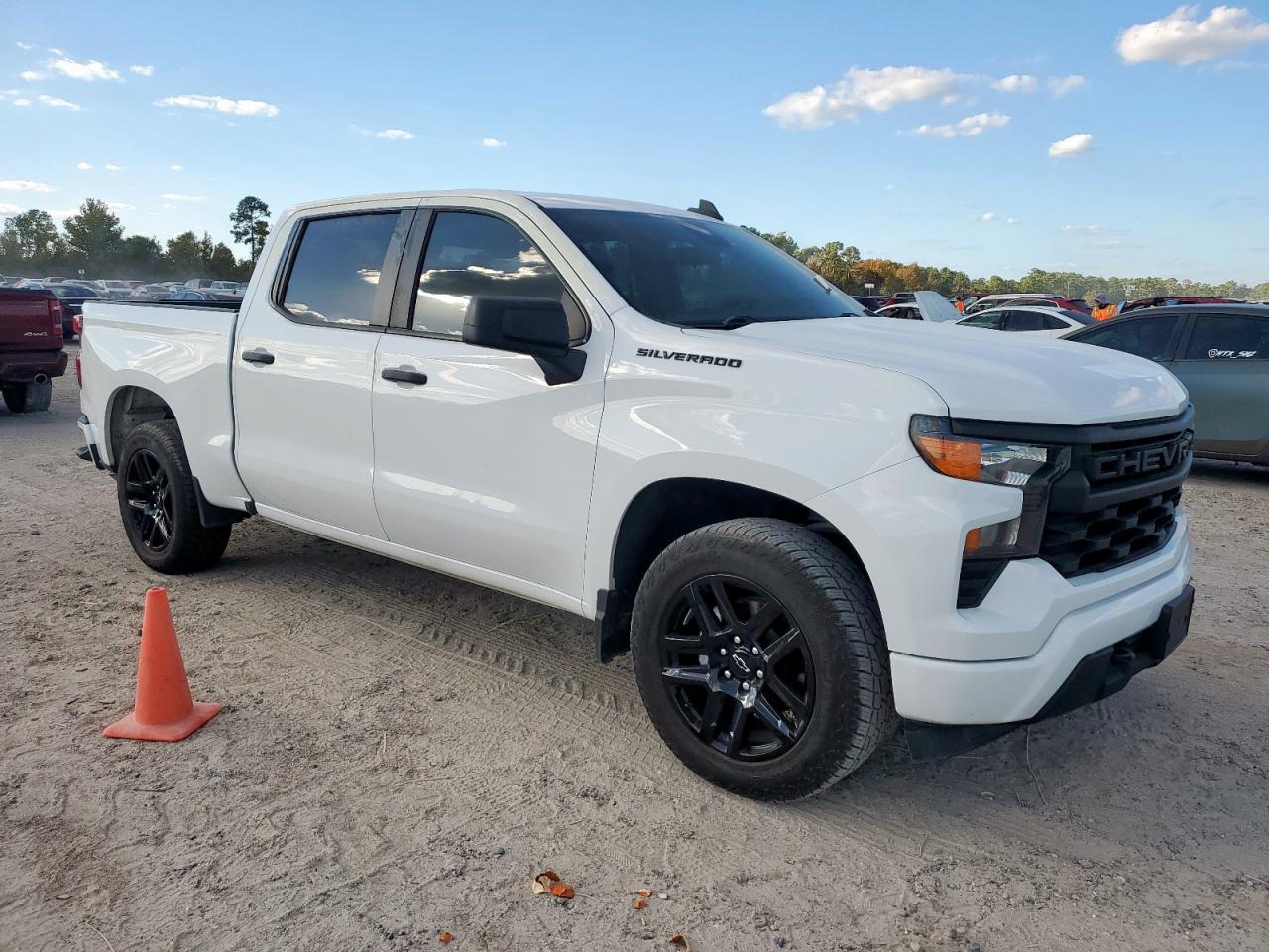 2023 Chevrolet Silverado C1500 Custom - Фото 4