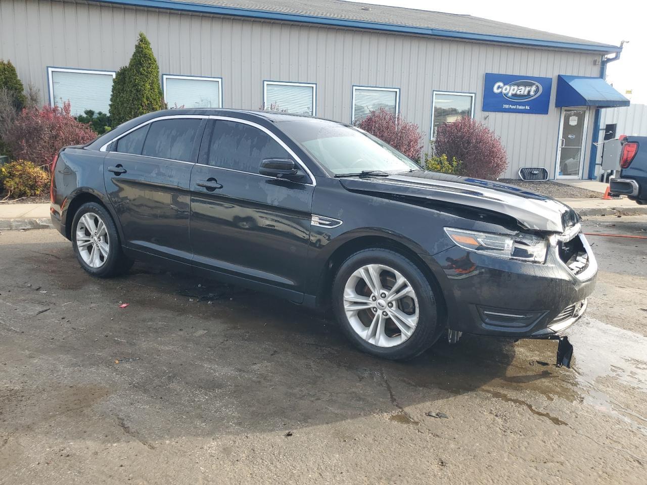 2015 Ford Taurus Sel - Фото 4