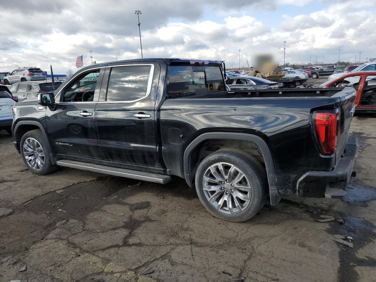 2023 GMC Sierra K1500 Denali - Фото 2