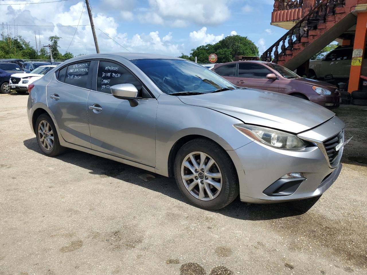 2016 Mazda 3 Sport - Image 4