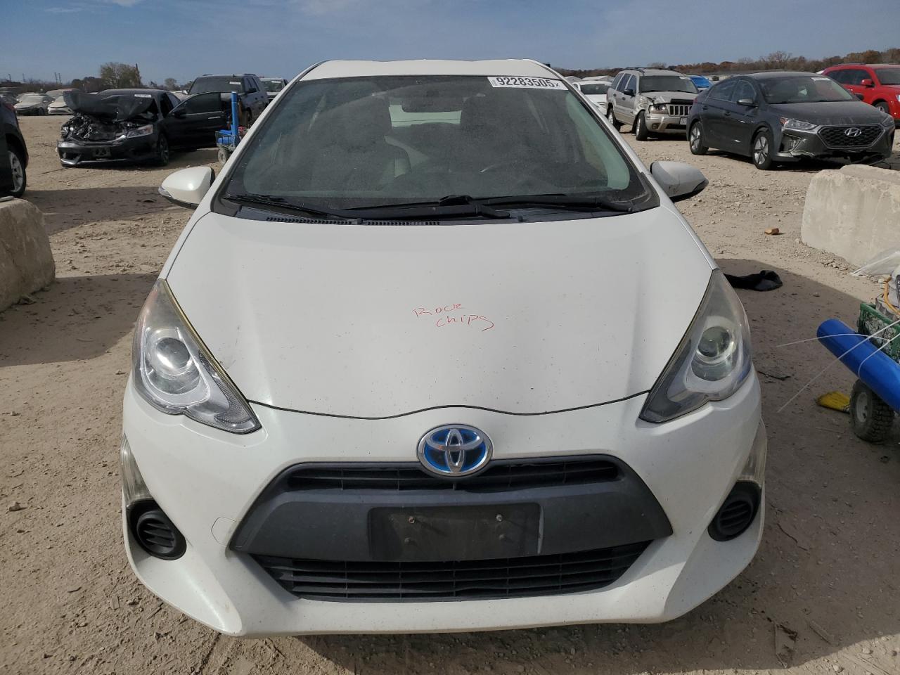 2015 Toyota Prius C - Image 5