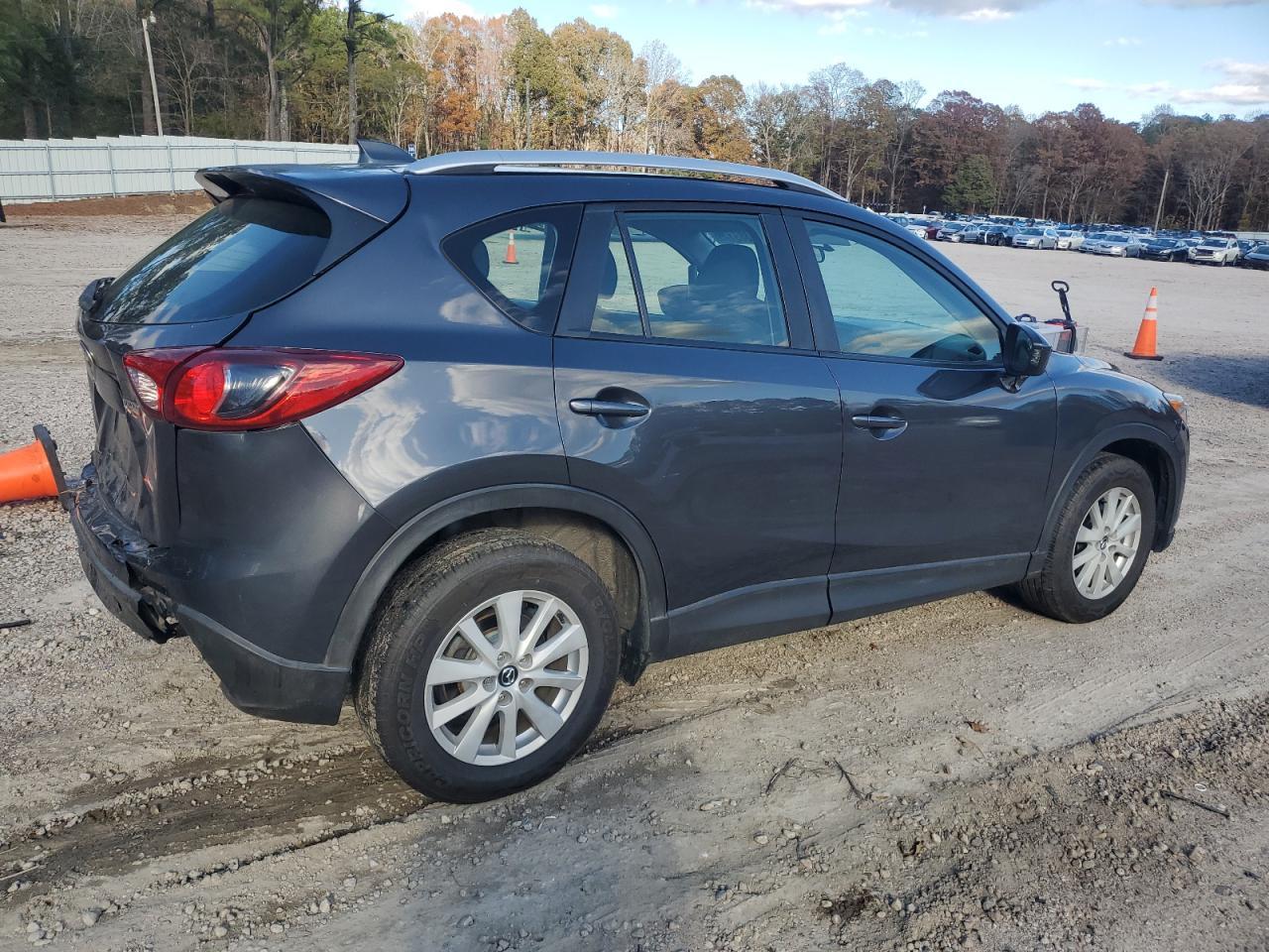 2014 Mazda Cx-5 Sport - Image 3