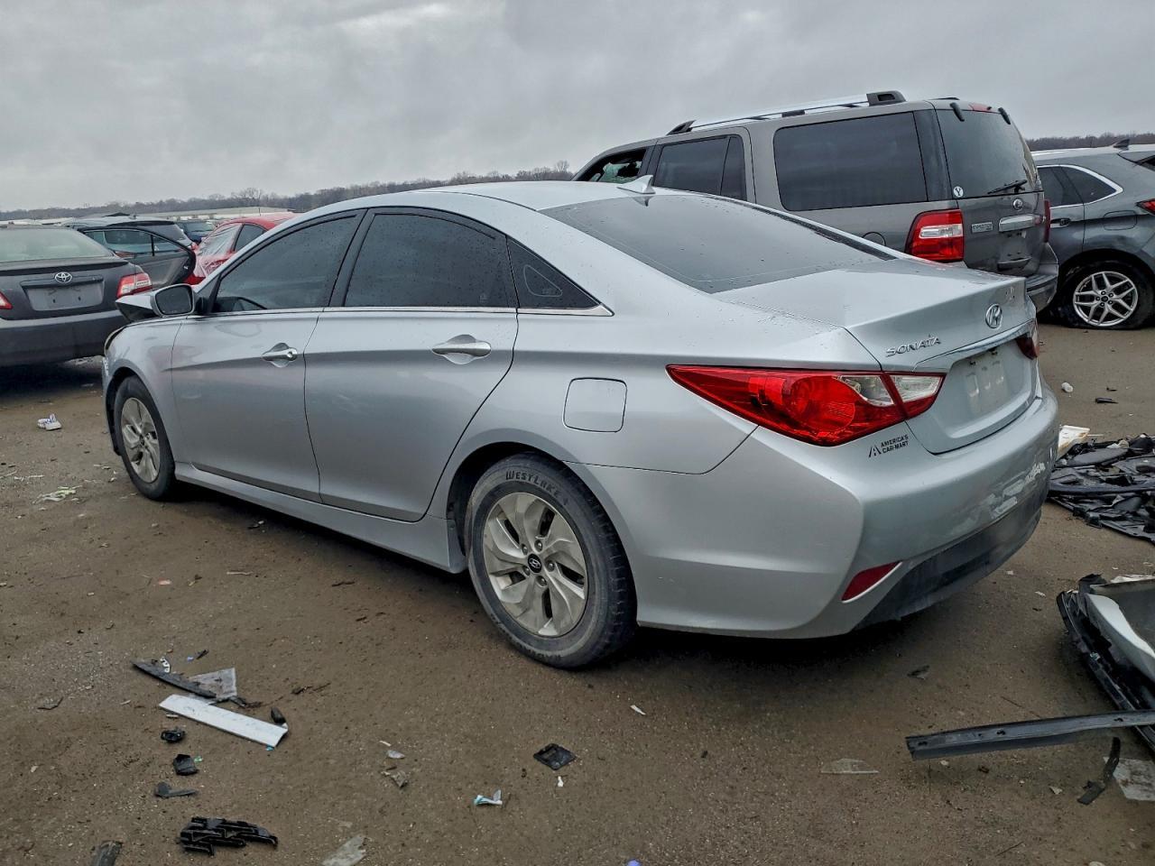 2014 Hyundai Sonata Gls - Фото 2