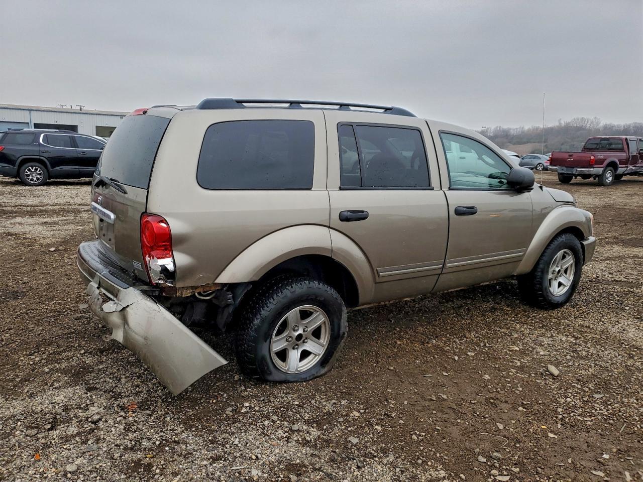 2004 Dodge Durango Limited - Image 3