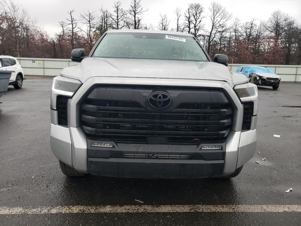 2024 Toyota Tundra Crewmax Sr - Фото 5