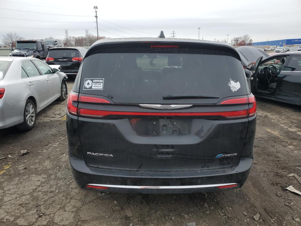 2023 Chrysler Pacifica Hybrid Limited - Фото 6