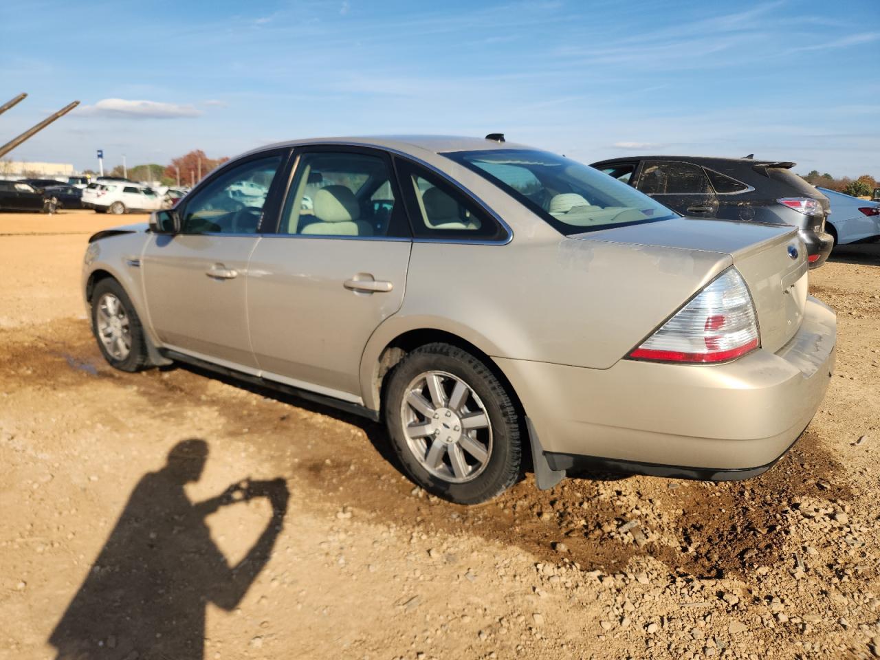 2008 Ford Taurus Sel - Image 2