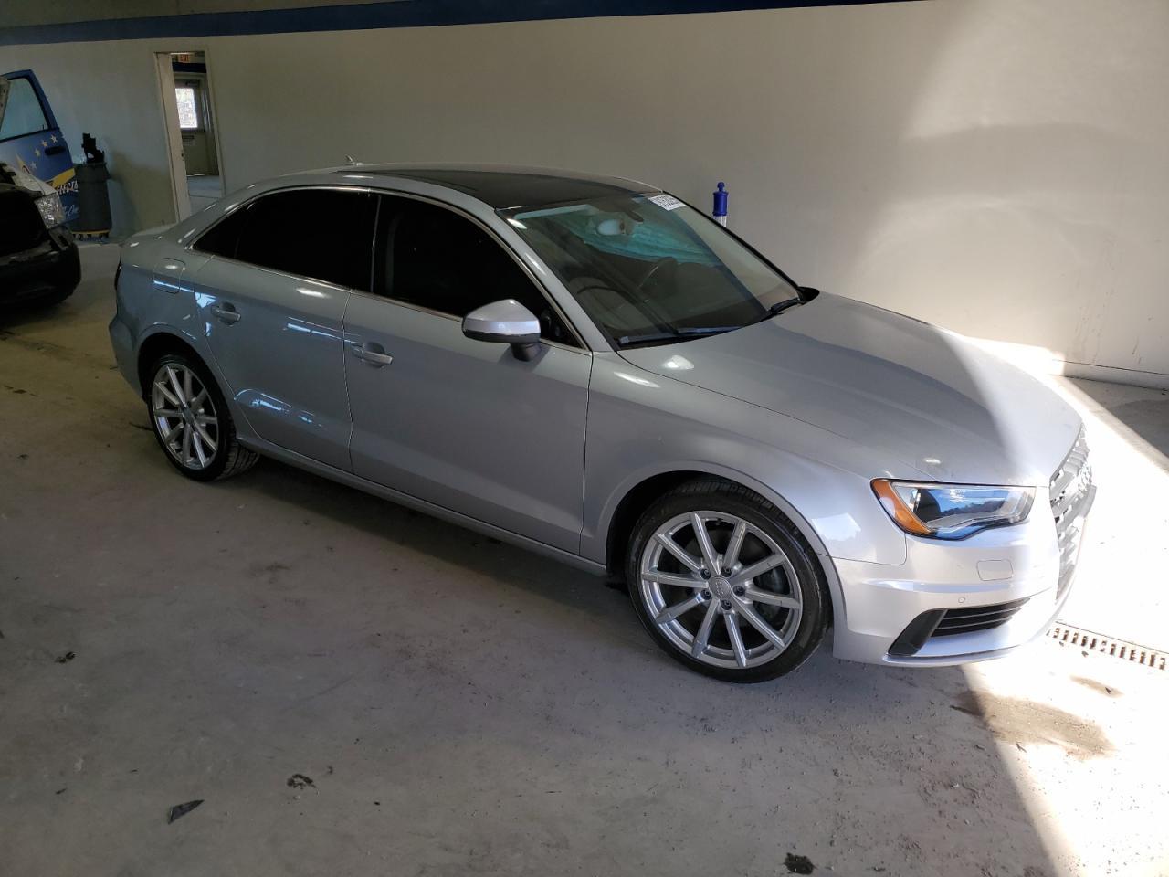 2015 Audi A3 Premium - Image 4