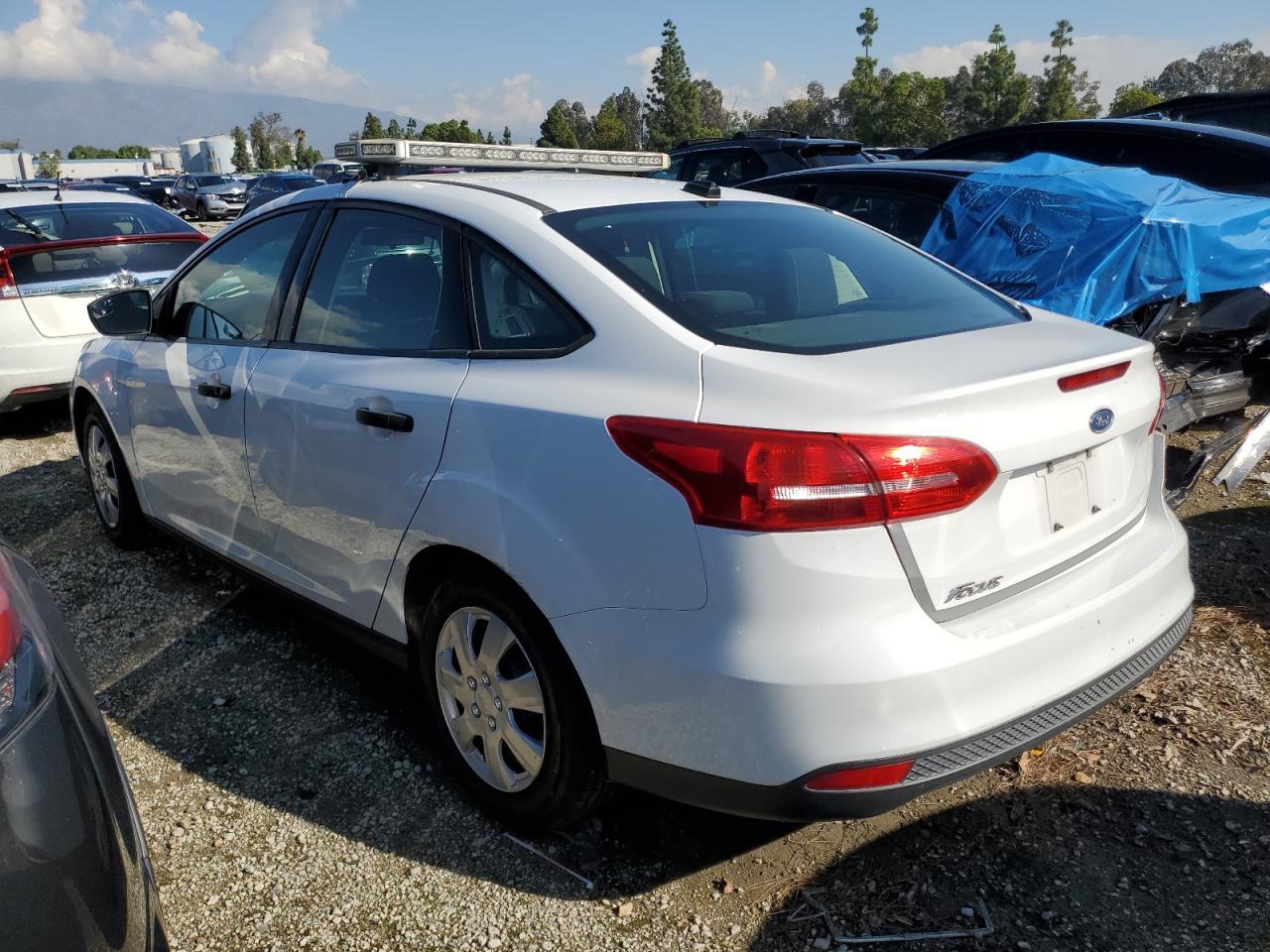 2018 Ford Focus S - Фото 2