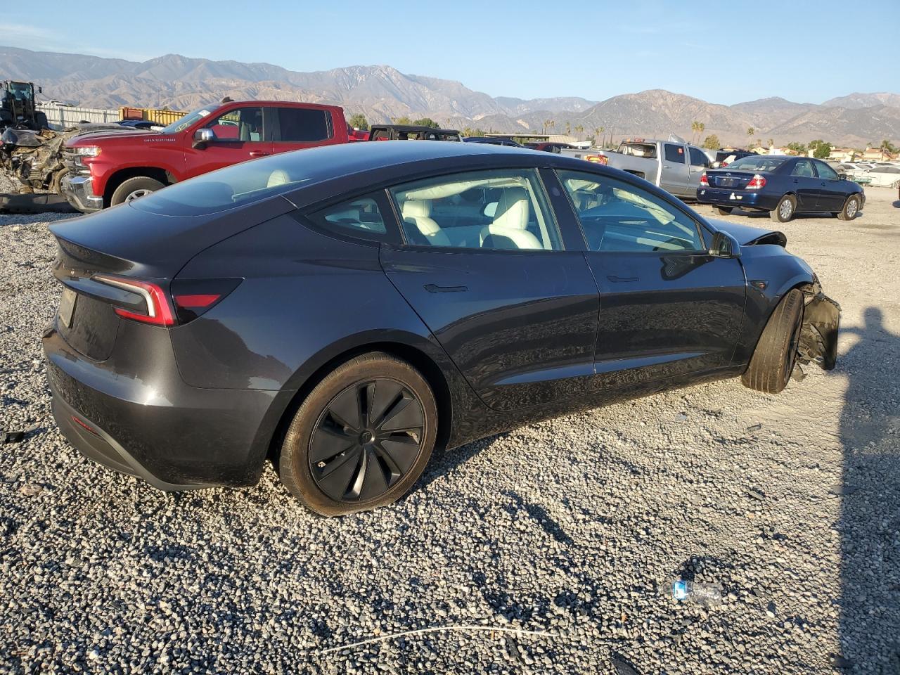 2024 Tesla Model 3 - Image 3