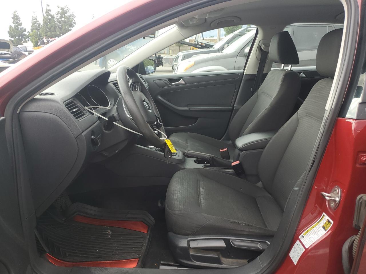 2016 Volkswagen Jetta S - Фото 7