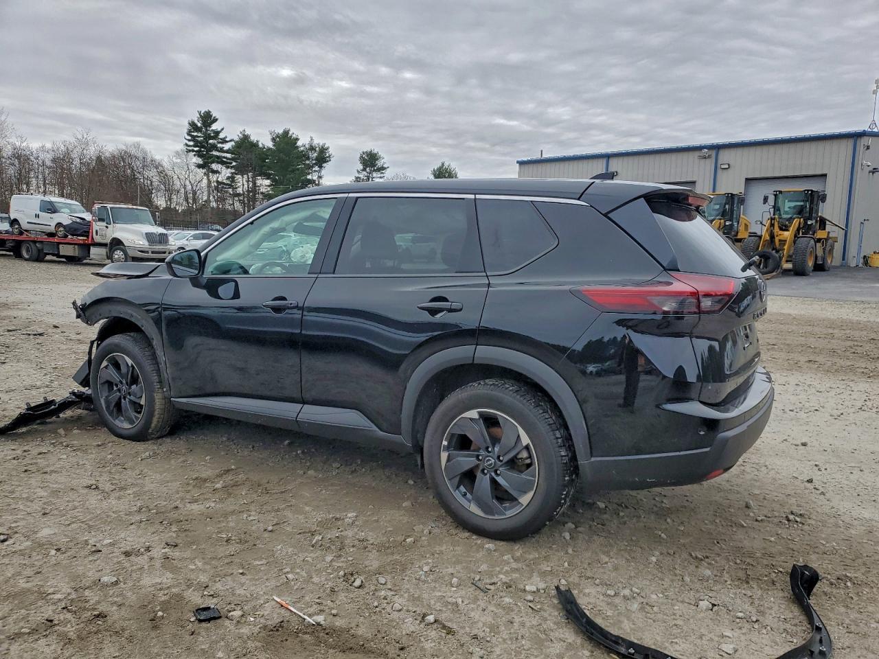 2024 Nissan Rogue Sv - Фото 2