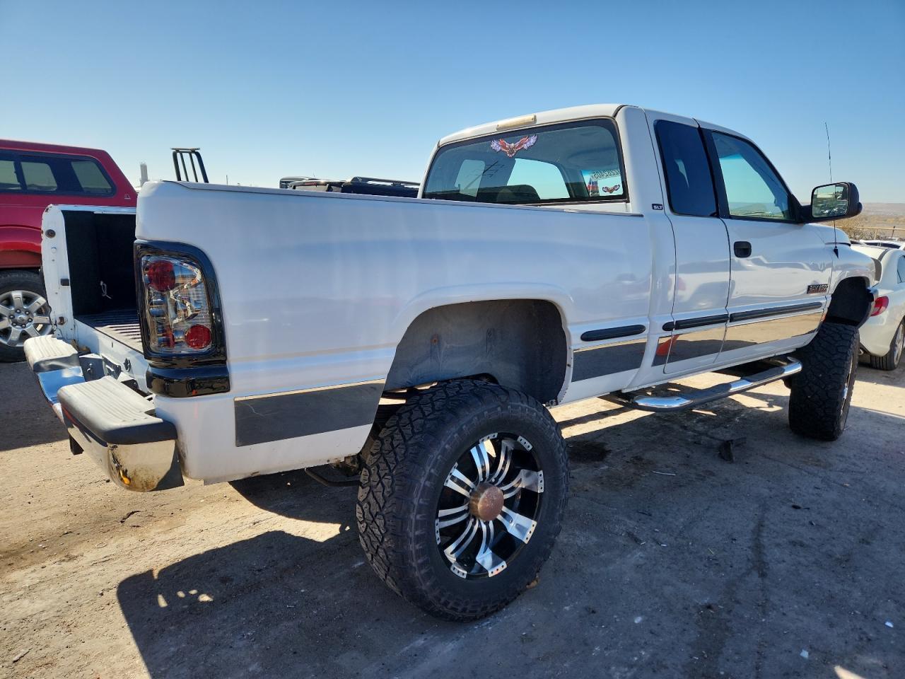 1999 Dodge Ram 2500 - Фото 3