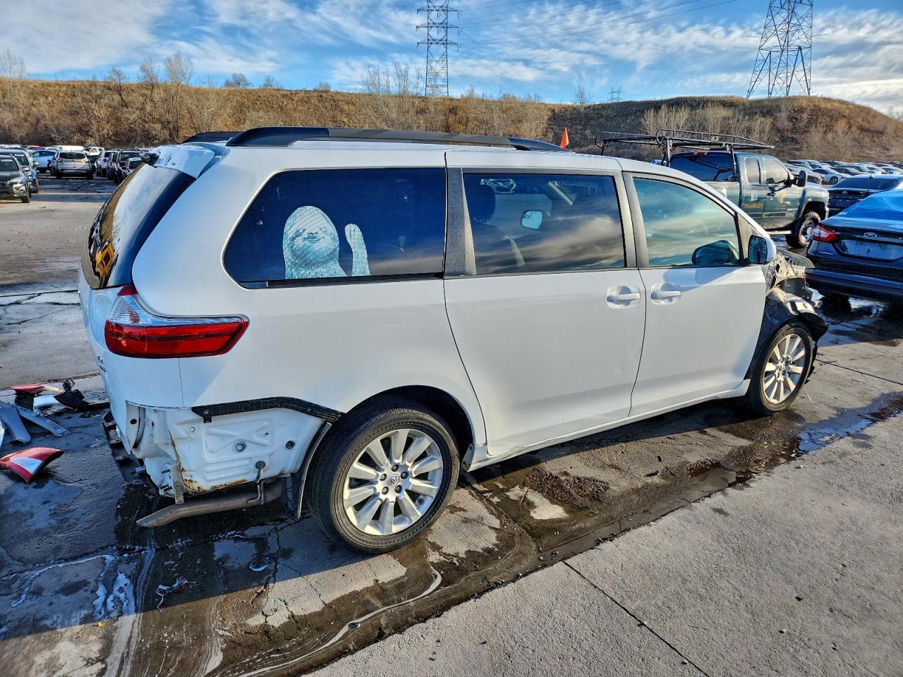 2015 Toyota Sienna Le - Фото 3