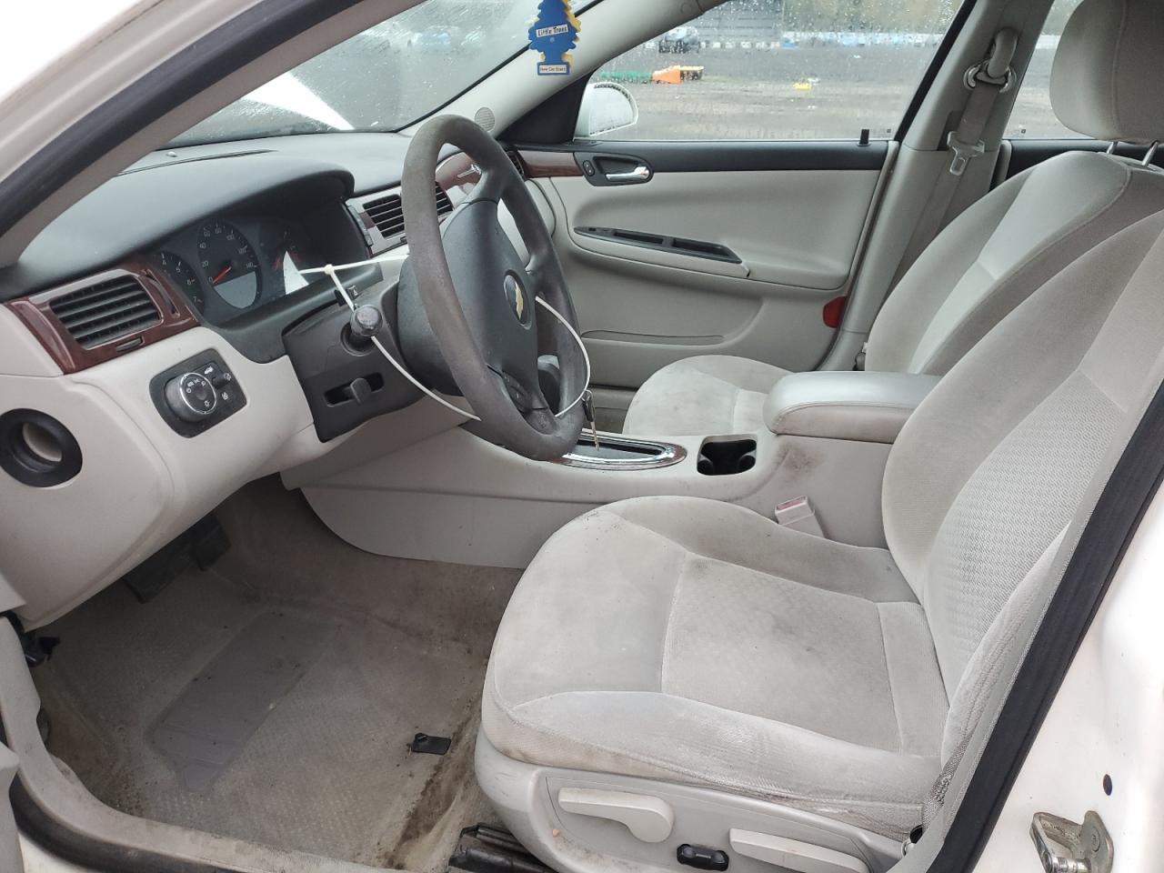 2009 Chevrolet Impala Lt - Image 7