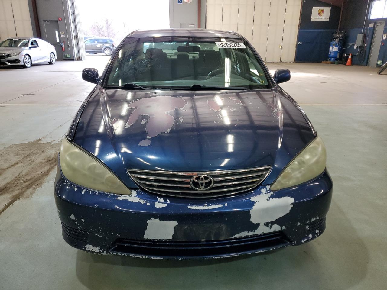 2005 Toyota Camry Le - Фото 5