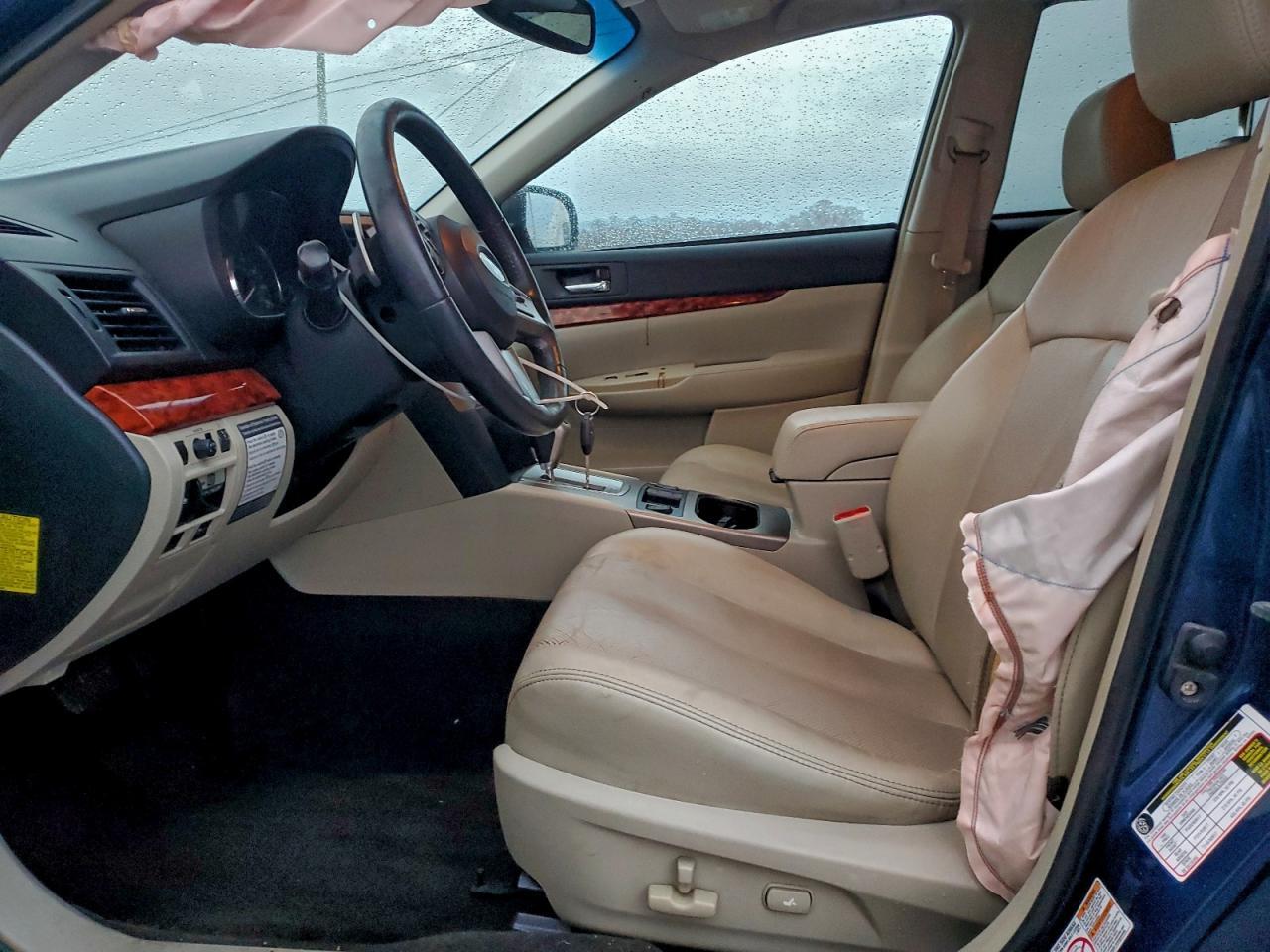 2011 Subaru Outback 3.6R Limited - Фото 7