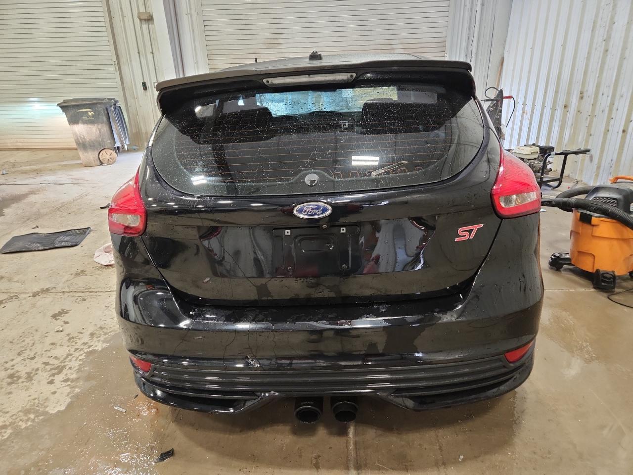 2017 Ford Focus St - Фото 6