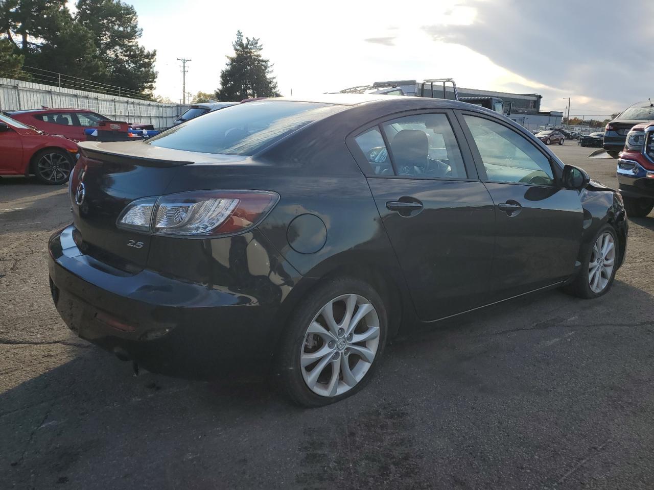 2010 Mazda 3 S - Фото 3