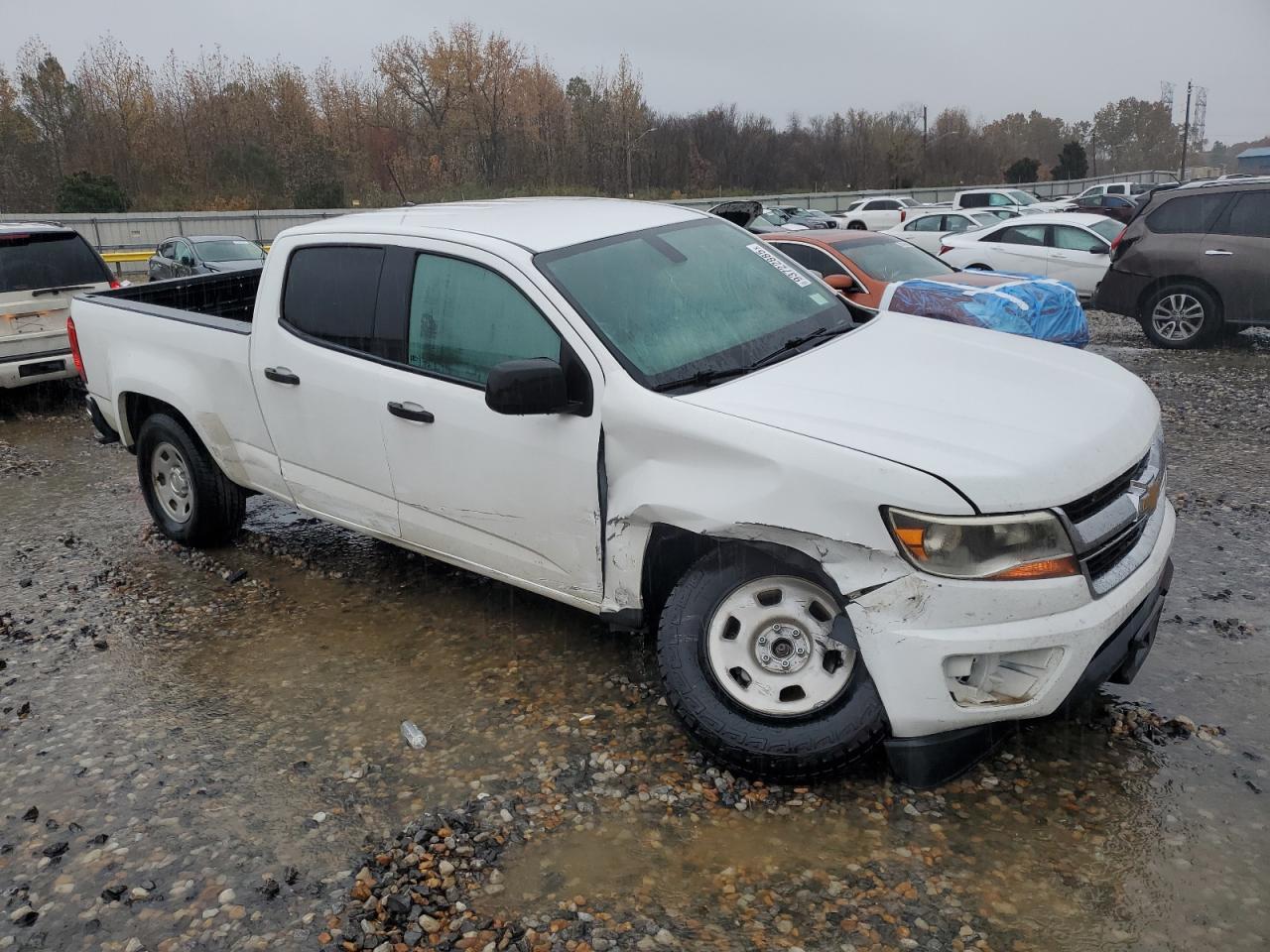2017 Chevrolet Colorado - Image 4