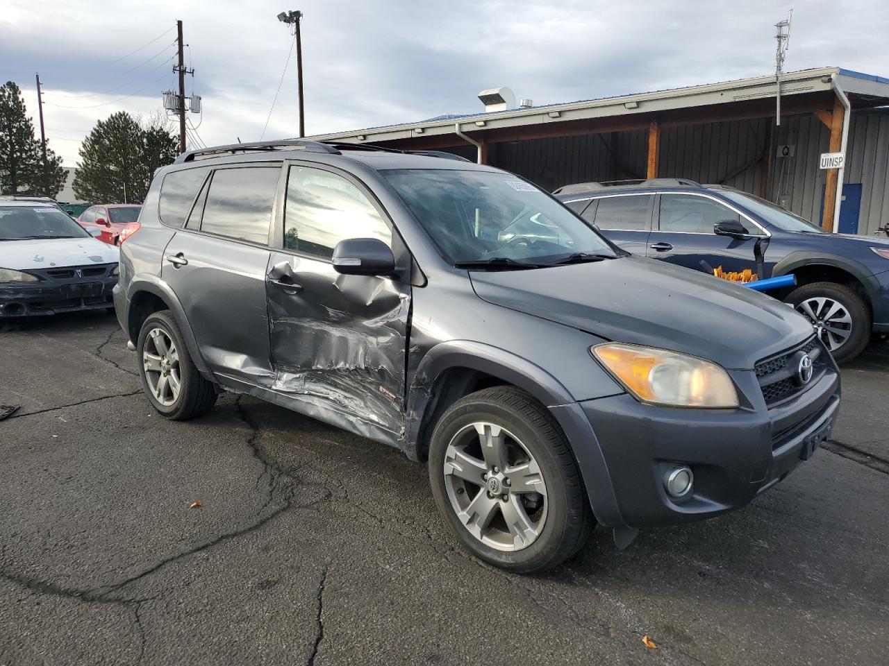 2010 Toyota Rav4 Sport - Image 4