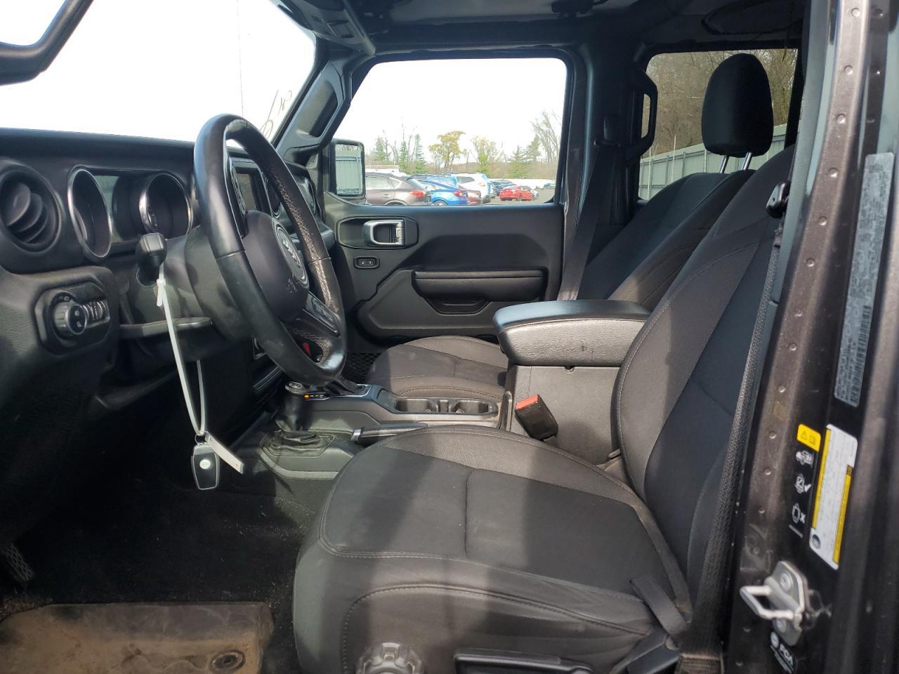 2021 Jeep Gladiator Sport - Фото 7