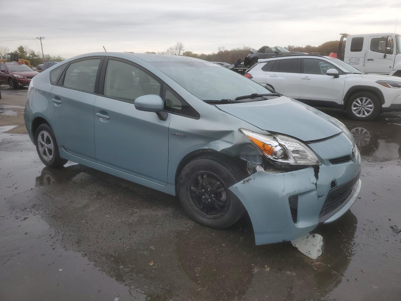2013 Toyota Prius - Фото 4