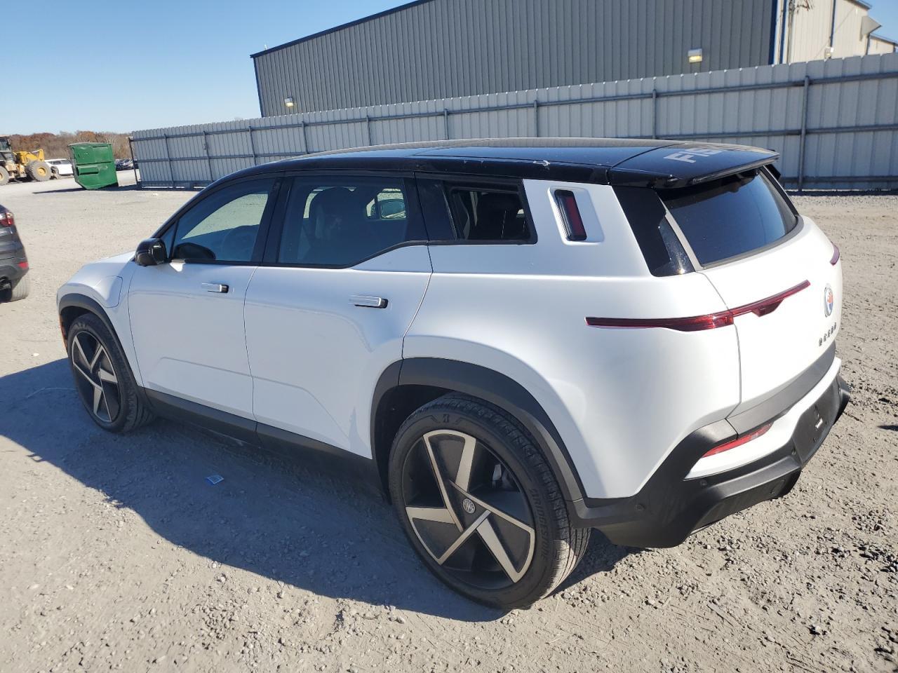 2023 Fisker Inc. Ocean Ultra - Фото 2