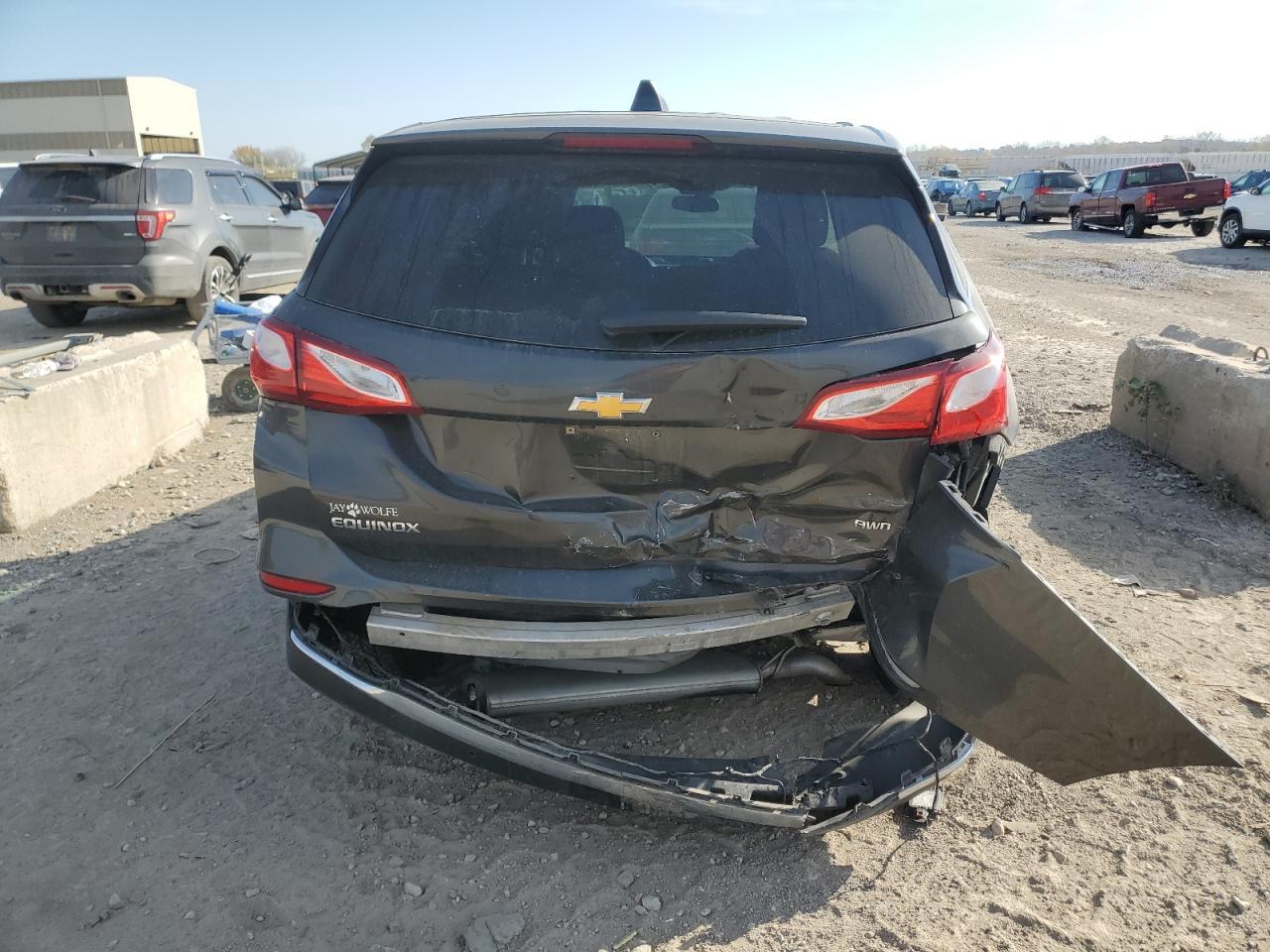 2018 Chevrolet Equinox Ls - Фото 6