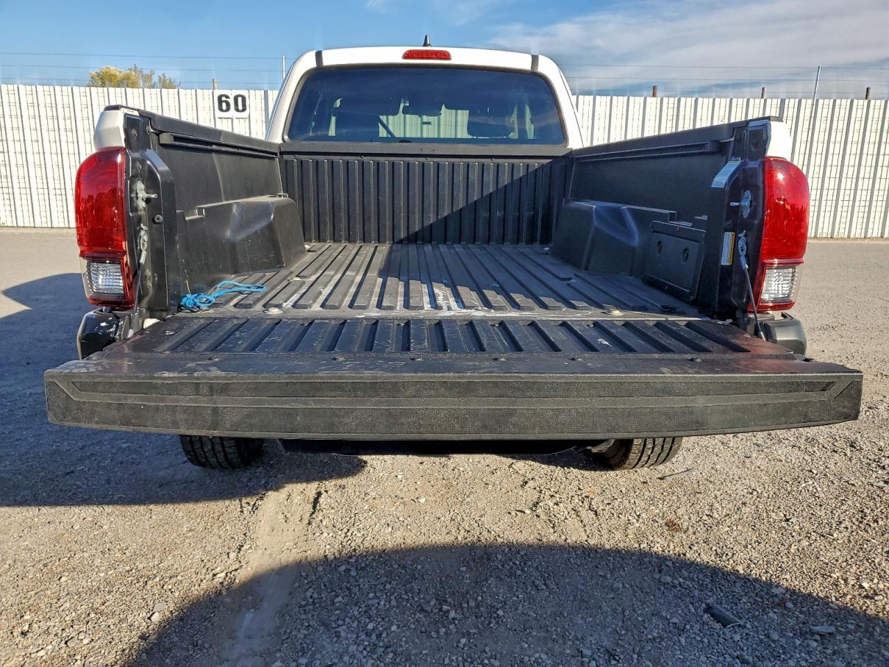 2022 Toyota Tacoma Sr - Фото 6